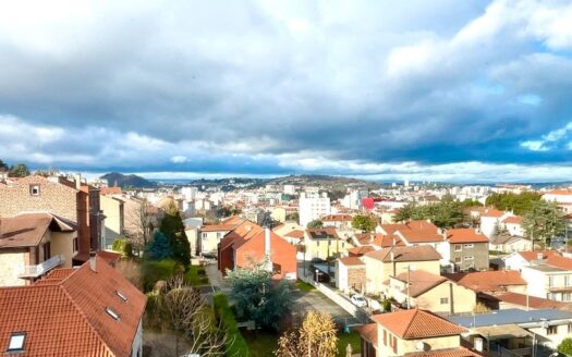 Appartement F4 Montplair