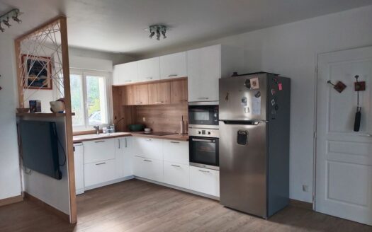 Idéal famille – Maison rénovée avec jardin de 2.000 m2 – Confort Modernité Quartier Recherché