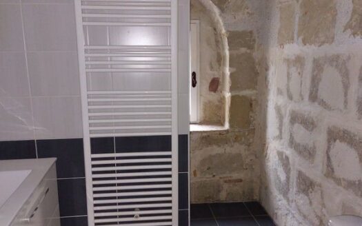 IDEAL FAMILLE – Charmante Maison de Bourg