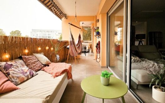 Appartement rénové rsd Etoile Baumes