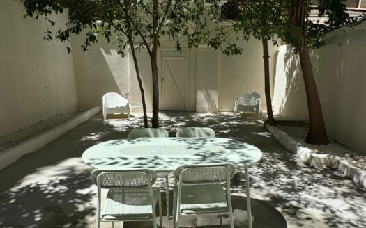 Hôtel murs + fonds