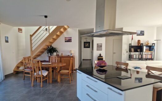 Maison récente de 2016 – 6 pièces – 150 m² + dépendance 21 m²