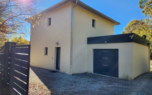 IDEAL FAMILLE NOMBREUSE – Maison contemporaine sur les hauteurs de Gap