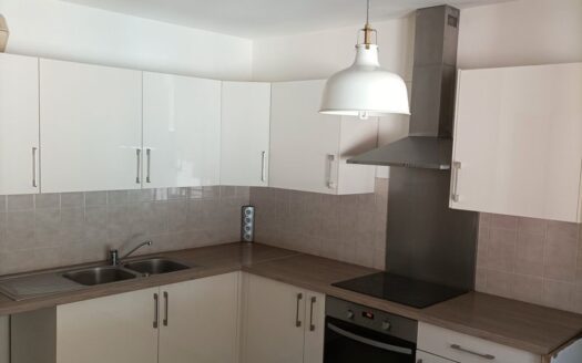 IDEAL COUPLE – Appartement 3 pièces avec balcon
