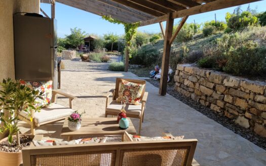 Maison 4 pièces 97 m² sur grand terrain