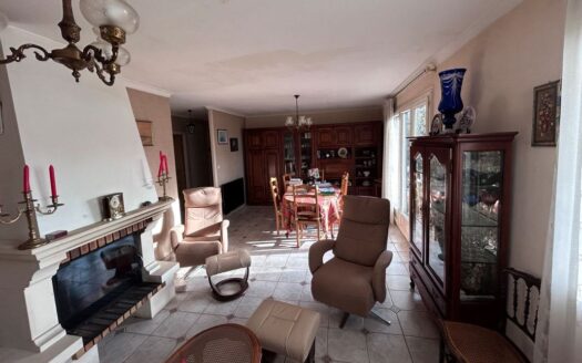 Maison sur le haut des Marendiers idéale pour famille