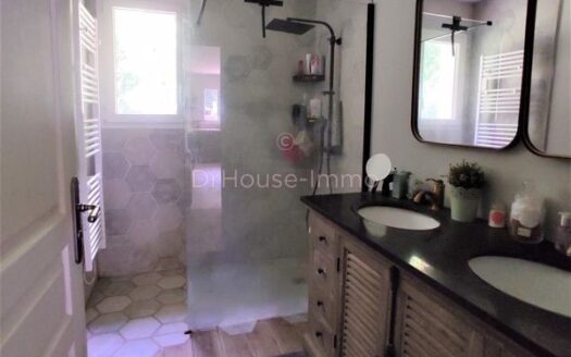 Maison – 4 pièces – 90m²