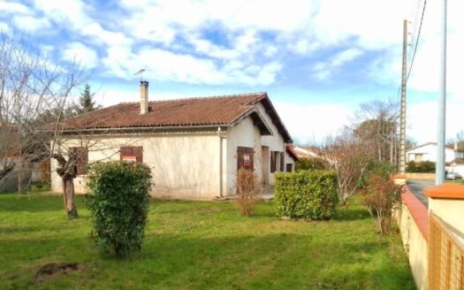 1/17  Maison 6 pièces avec jardin Saint Juery