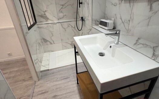 Sanary t3 en duplex