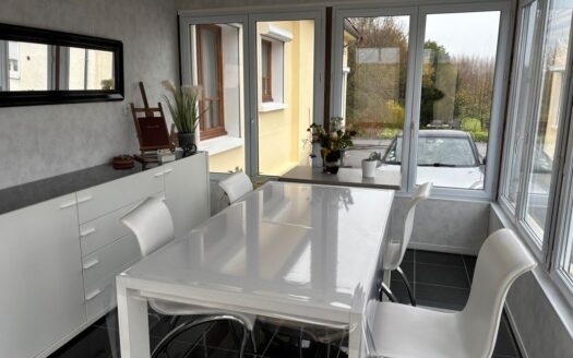 Maison d’habitation avec chambres d’hotes et gite