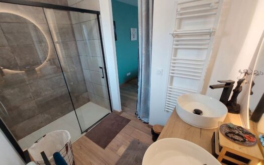 Villa 7 pièces 146m²