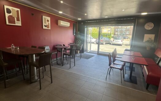 LOCAL COMMERCIAL AVEC APPARTEMENT – EMPLACEMENT PREMIUM AUX PORTES D’ARRAS