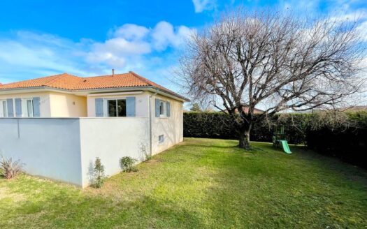 Maison – 7 pièces – 165m2