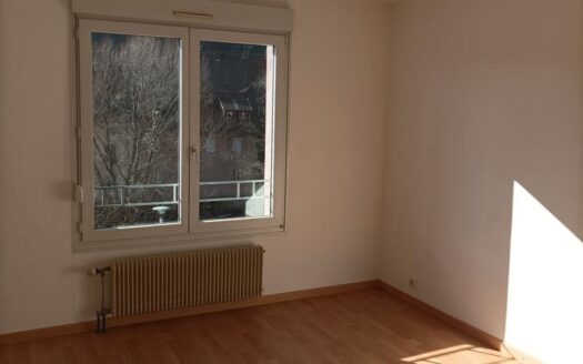 IDEAL COUPLE – Appartement 3 pièces avec balcon