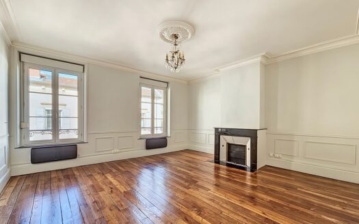 Appartement F4 – RUE ISABEY