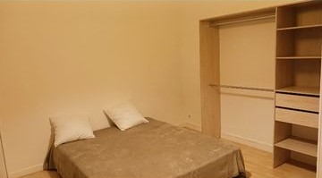 BEAU 2 PIÈCES RÉCENT – REFAIT À NEUF