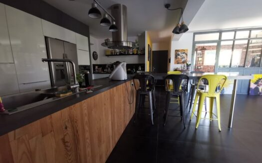 Maison de 200 m² avec Piscine Chauffée