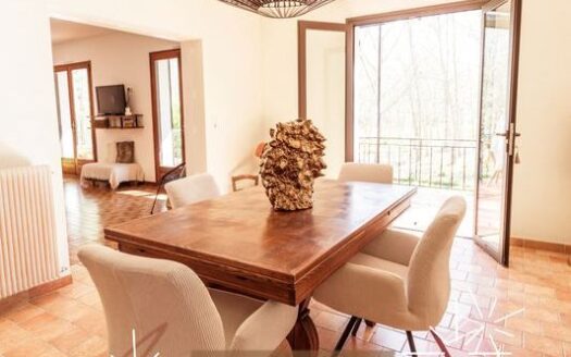 IDEAL FAMILLE, CHARMANTE MAISON SPACIEUSE ET CONVIVIALE
