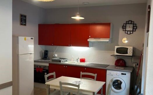 Apt lumineux 2ch, 47m² entièrement meublé
