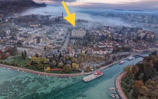 Superbe T2 de 44m2 meublé vue lac avec parking