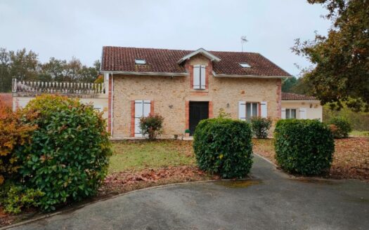 Maison de caractère ancien relais de chasse