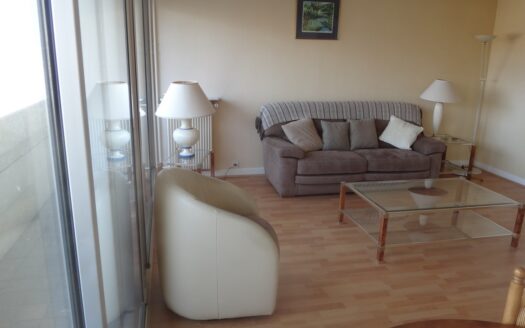 Appartement 4 pièces 85 m² avec balcon et box fermé Longjumeau