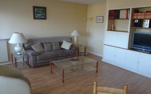 Appartement 4 pièces 85 m² avec balcon et box fermé Longjumeau
