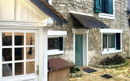 À vendre maison situé à Nesles-la-Vallée