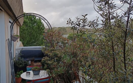 GRAND APPARTEMENT TRAVERSANT AVEC 2 TERRASSES – DERNIER ÉTAGE D’UNE RÉSIDENCE DE STANDING