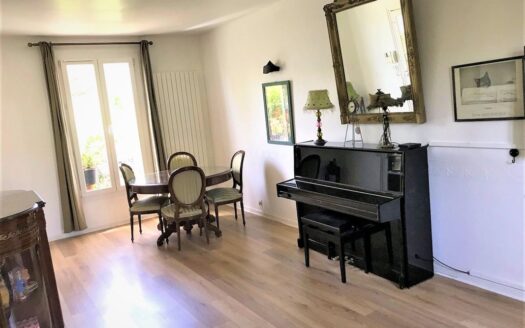 IDEAL FAMILLE, CHARMANTE MAISON ENTIEREMENT RENOVEE