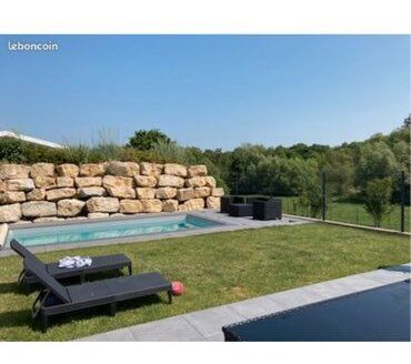 Idéal Famille:  Pavillon moderne plain-pied avec piscine et prestations haut de gamme