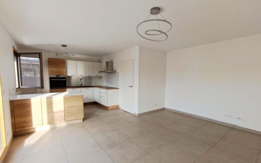 T3 lumineux 72 m² | Dernier étage | Résidence récente | Proche gare