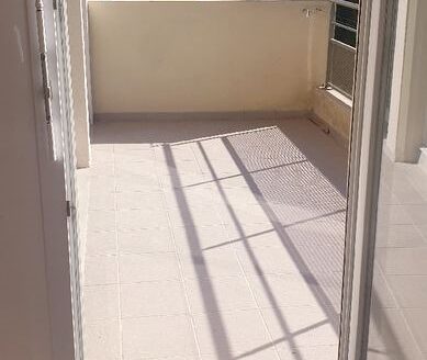 IDEAL JEUNE COUPLE / ETUDIANT / INVESTISSEUR / APPARTEMENT T2 RENOVE / TERRASSE / PARKING