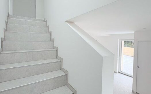 YUTZ Maison sans travaux A-A