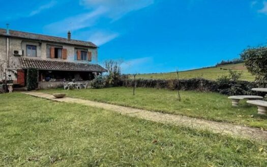 Idéale pour une vie au calme : Maison 130 m² mêlant charme de l’ancien et confort moderne