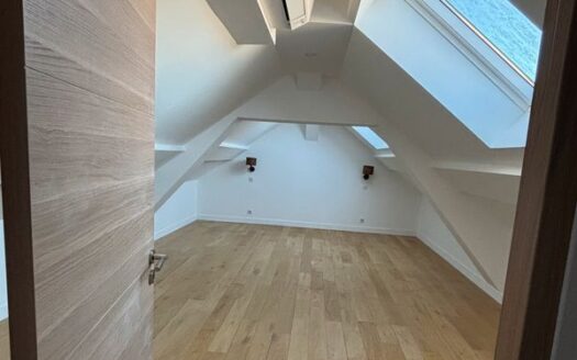 Idéal investisseur ou famille nombreuse Maison Rénovée de 116 m² à Danzé