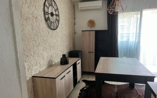IDEAL FAMILLE,maison de village