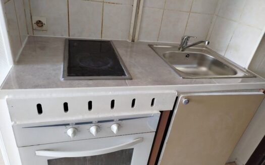 Studio à vendre loué
