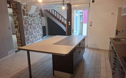 Maison de bourg 6 pièces