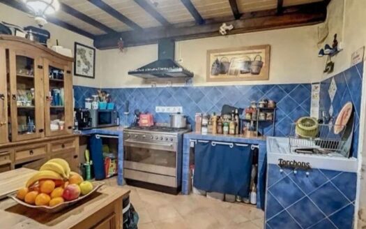 Idéale pour une vie au calme : Maison 130 m² mêlant charme de l’ancien et confort moderne