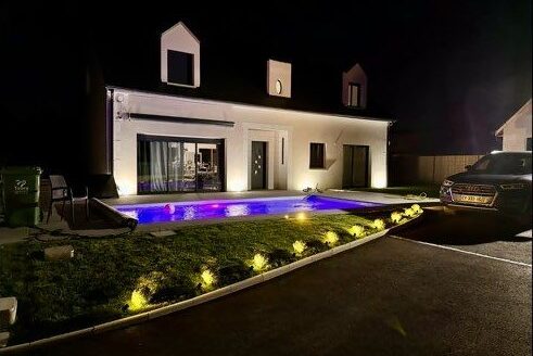 Maison Moderne et Économique 150m2 avec Piscine Chauffée – Quartier Calme
