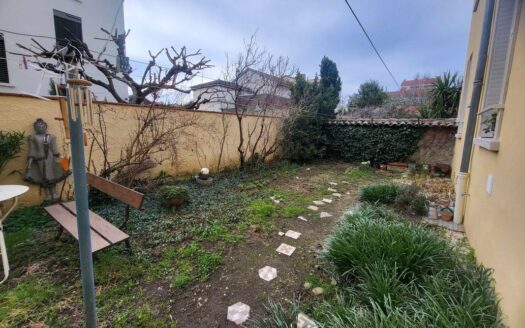 IDEAL COUPLE, APPARTEMENT LUMINEUX AVEC JARDIN PARTAGÉ