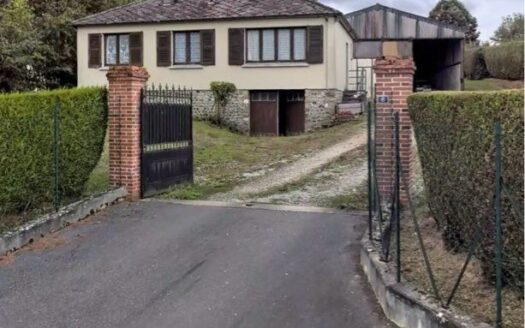 Bâtiment hangar 290m2 avec maison 75m2 sur sous sol