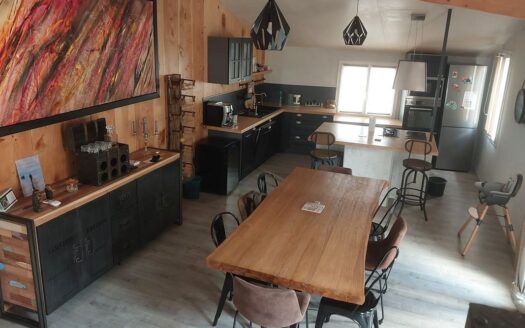 Maison de village belle prestations