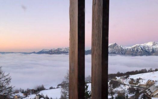 Grand appartement à Chaillol 1600 accès direct aux pistes