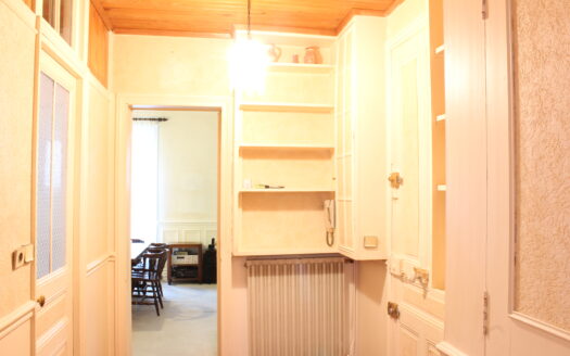 IDÉAL JEUNE COUPLE / INVESTISSEUR –  Appartement f2 avec jardin et garage privatif
