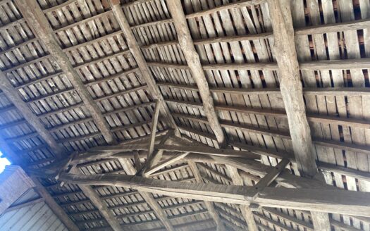 Hangar 200m2 sur 570m2 de terrain Agricole