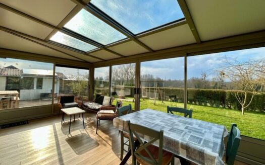 Pavillon, 138m2, 4 chambres, véranda, garage et jardin