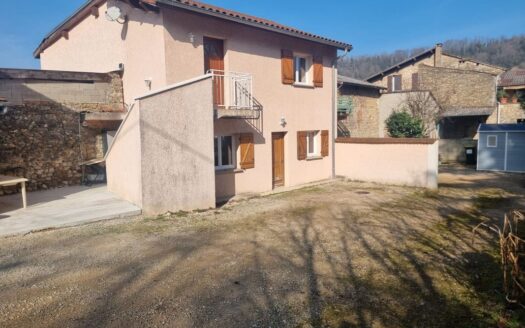 Logement T3 rez de jardin VAUX en BUGEY