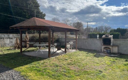 Maison familiale de 115m2 avec panneaux solaires et grand jardin